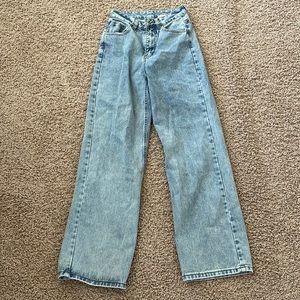 baggy jeans